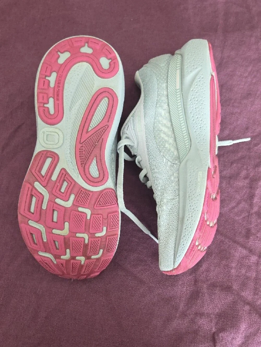 Brooks Adrenaline GTS 24 Light Gray & Pink Women's